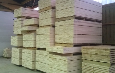 edged ash lumber